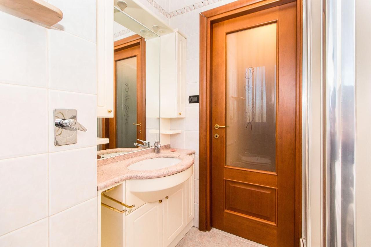 Villa Giusti Vintage Apartment Turin Exterior photo
